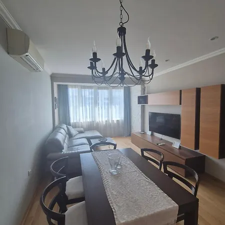 2bd *